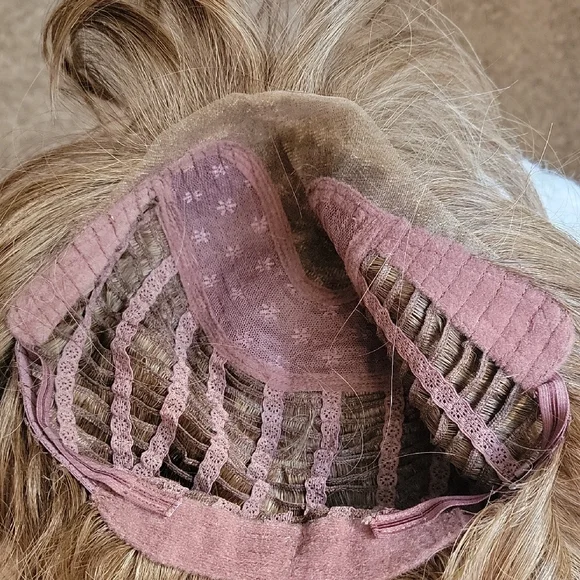 NWOT Styles By Soma Cupid's Bow Monofilament Wig - Picture 7 of 8